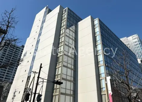 御堂筋三井 外観