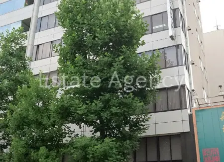 マエダ本社 外観