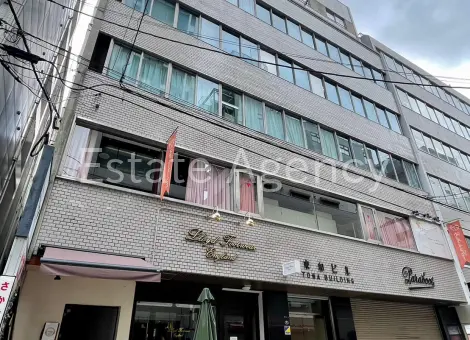 東和 外観
