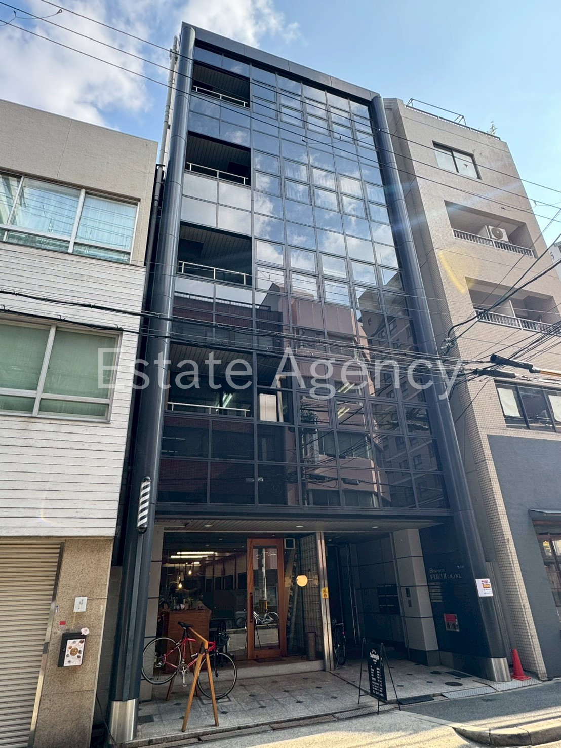 Ｂ－ＳＰＡＣＥフクイ 外観