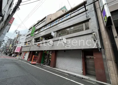 安田 外観