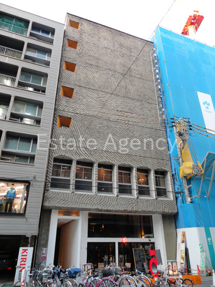 ＲＥ－００８ 外観