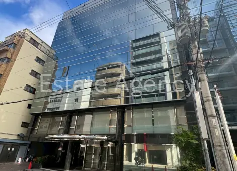 マークベスト 外観