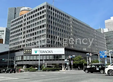 大阪駅前第１ 外観