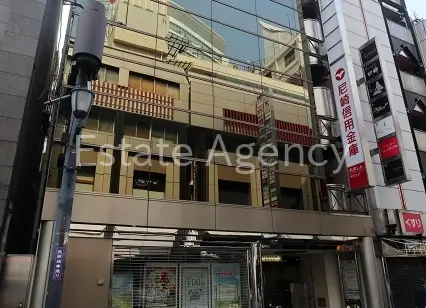尼信梅田 外観