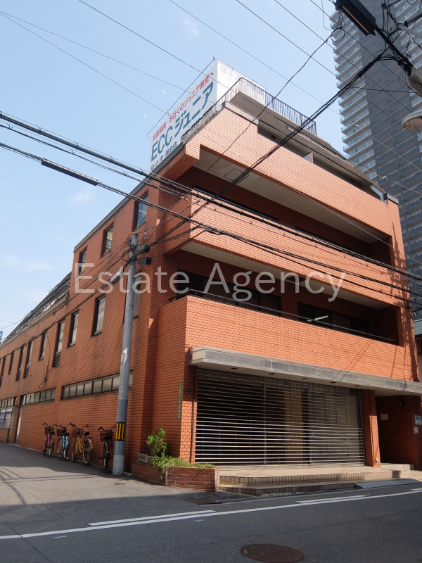 サプライズ 外観