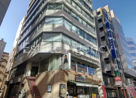 物産 外観