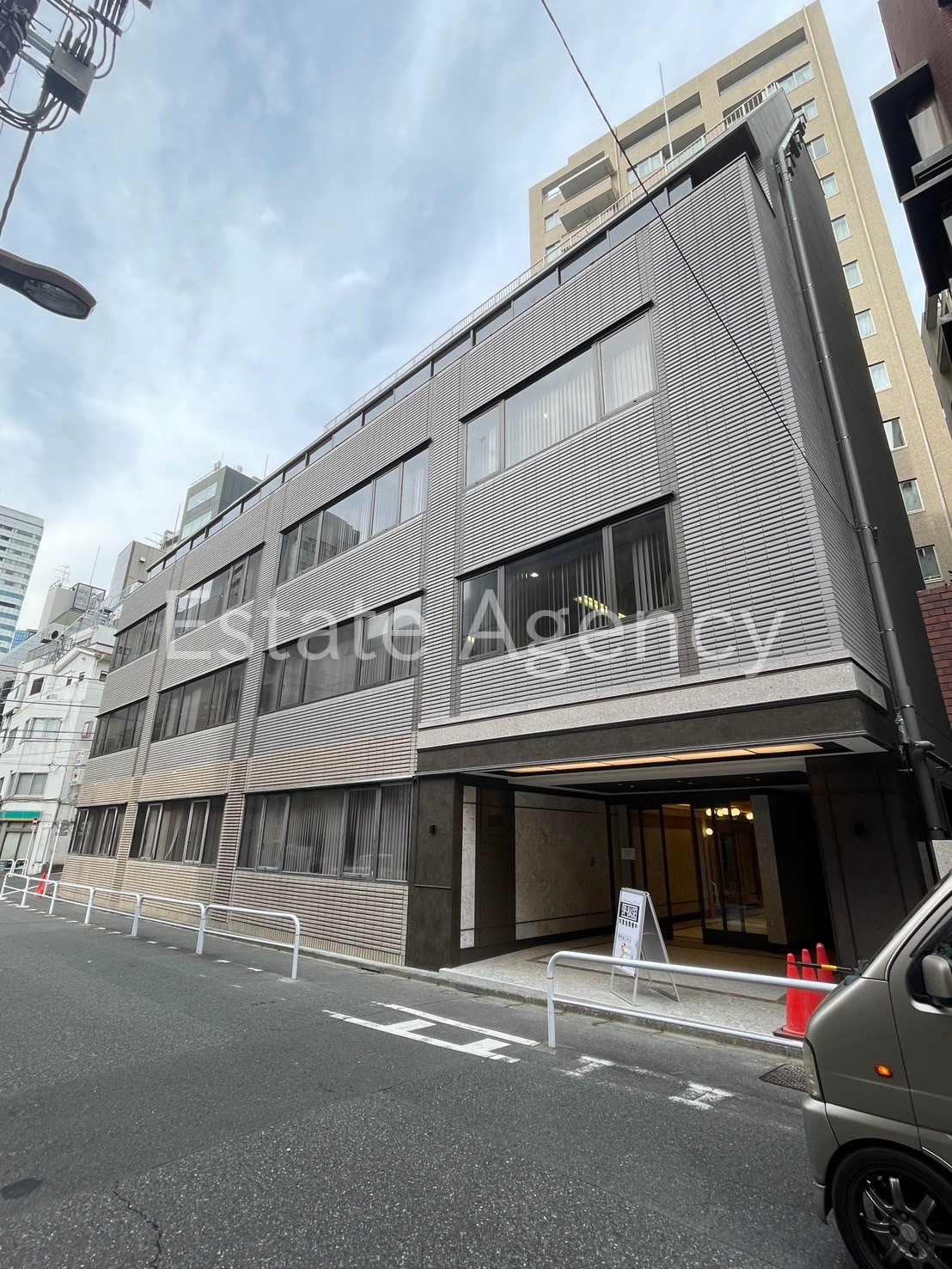 ＷＯＲＫ　ＶＩＬＬＡ　ＨＩＲＡＫＡＷＡＣＨＯ 外観