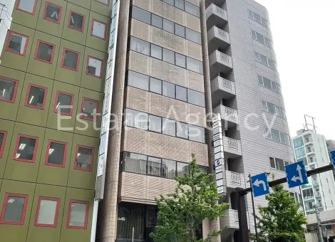 日伸 外観