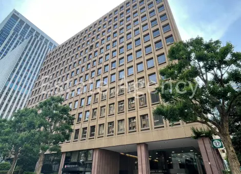虎ノ門３７森 外観
