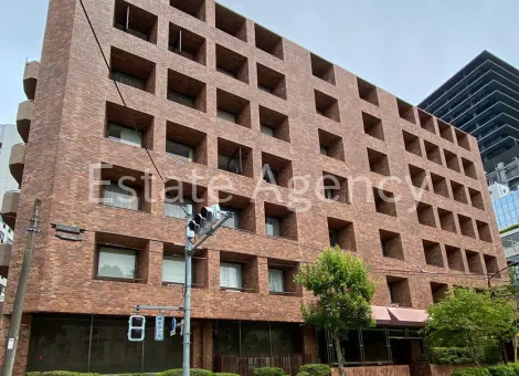 ロイヤル赤坂サルーン 外観