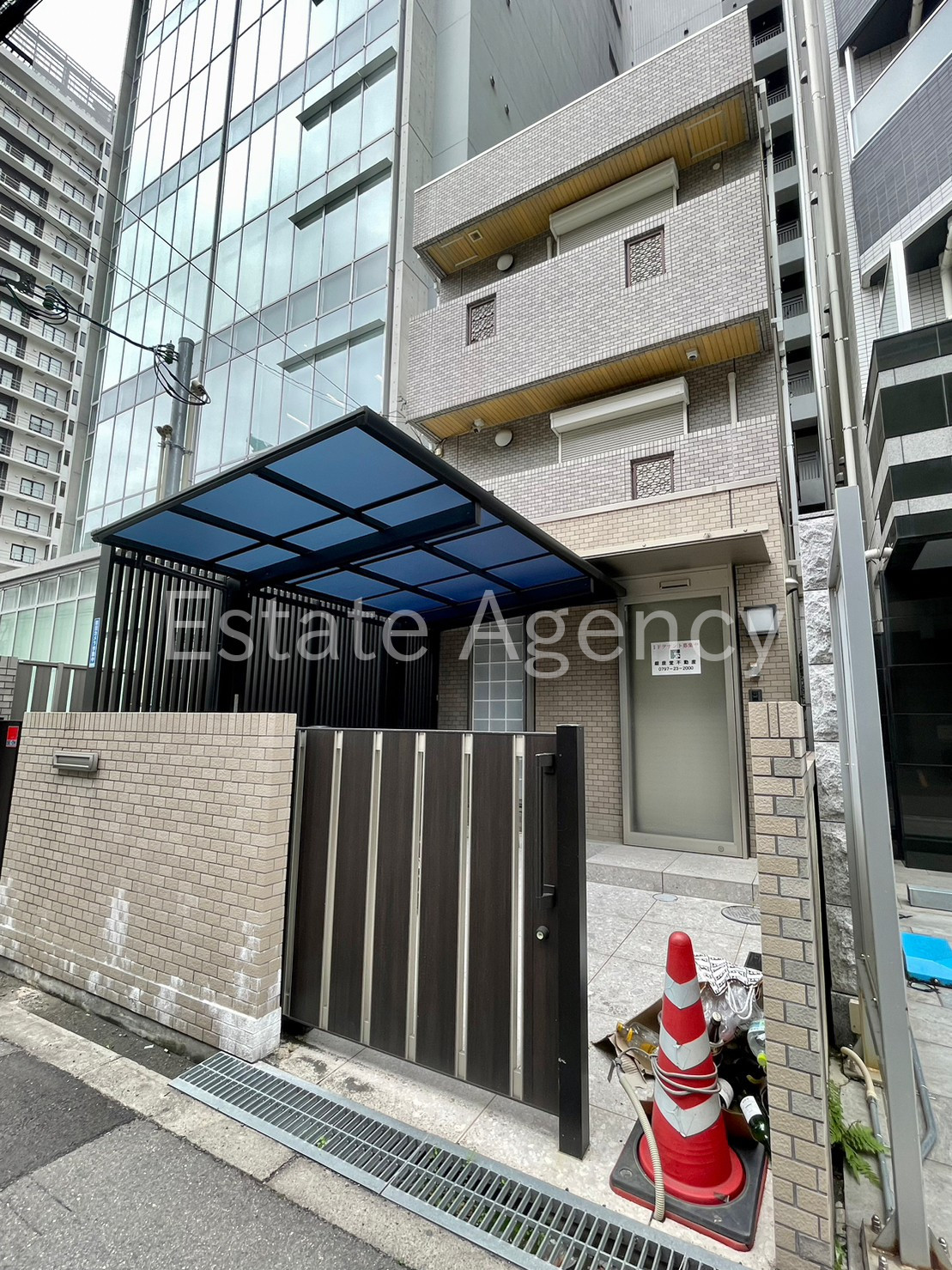 本町４丁目１階店舗・事務所 外観