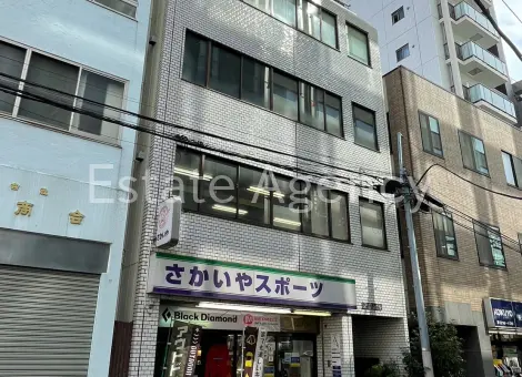 アイエム 外観