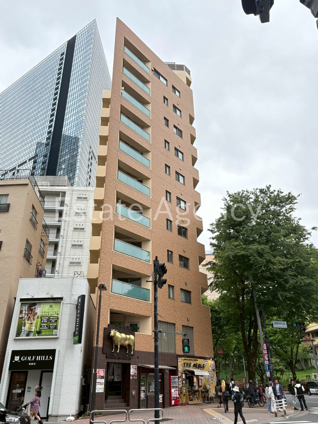 西新宿ＰＩＮＥＮＥＥＤＬＥ 外観