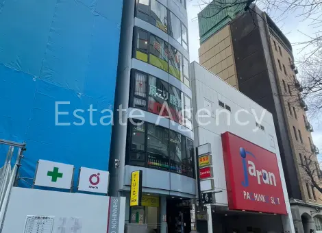 クワハラ 外観