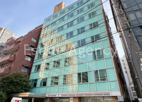 ファースト岡田 外観