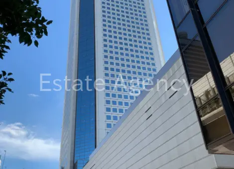 東京オペラシティ 外観