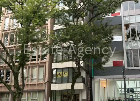 ペリエ神宮前 外観