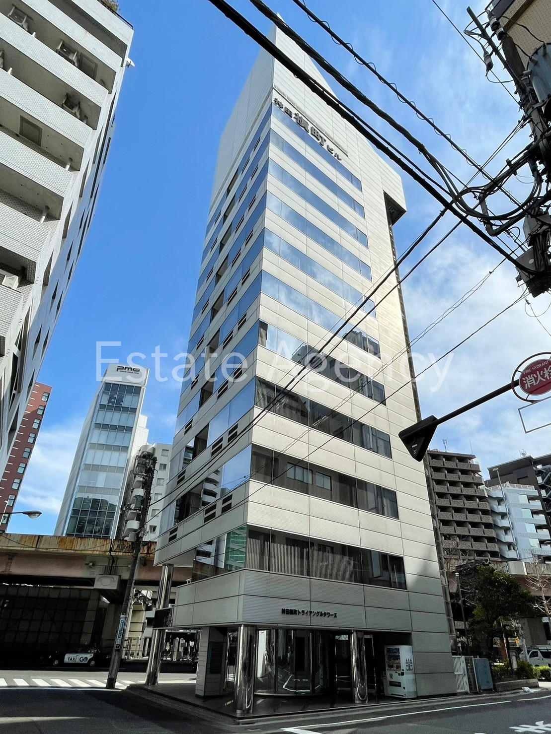 神田槇町トライアングルタワーズ 外観