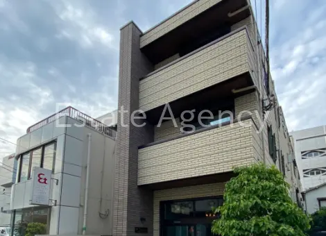 シスター 外観