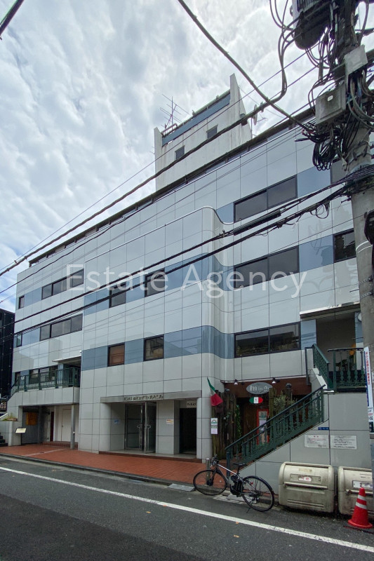 西麻布ロイヤル 外観