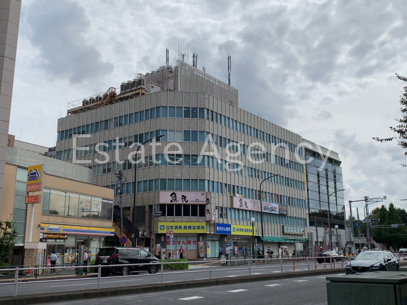 トーシン信濃町駅前 外観