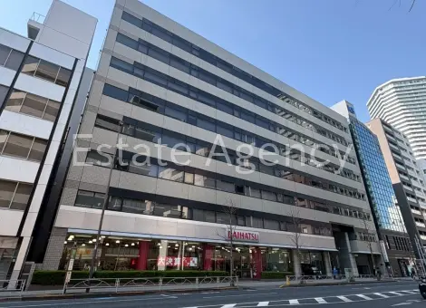 ダイハツ・ニッセイ池袋 外観