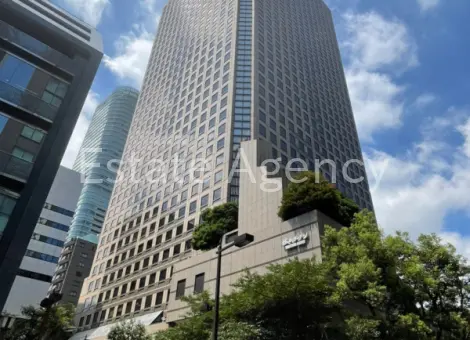 城山トラストタワー 外観