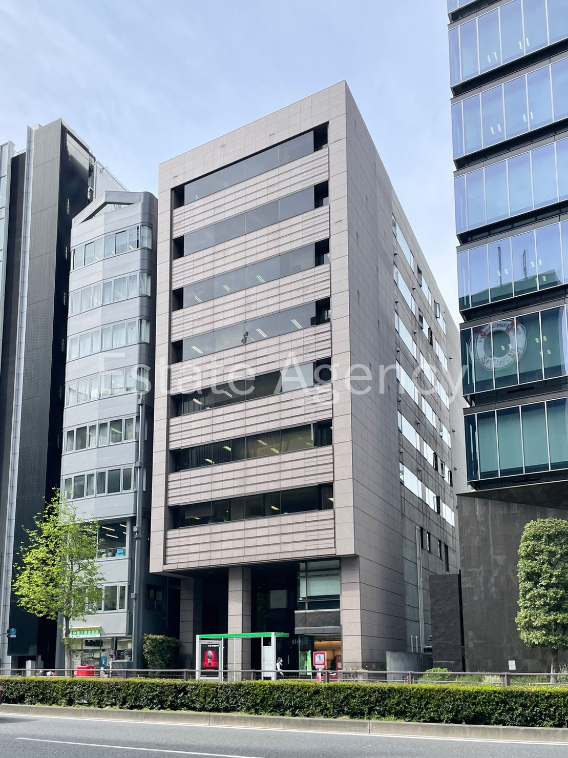 麹町鶴屋八幡 外観