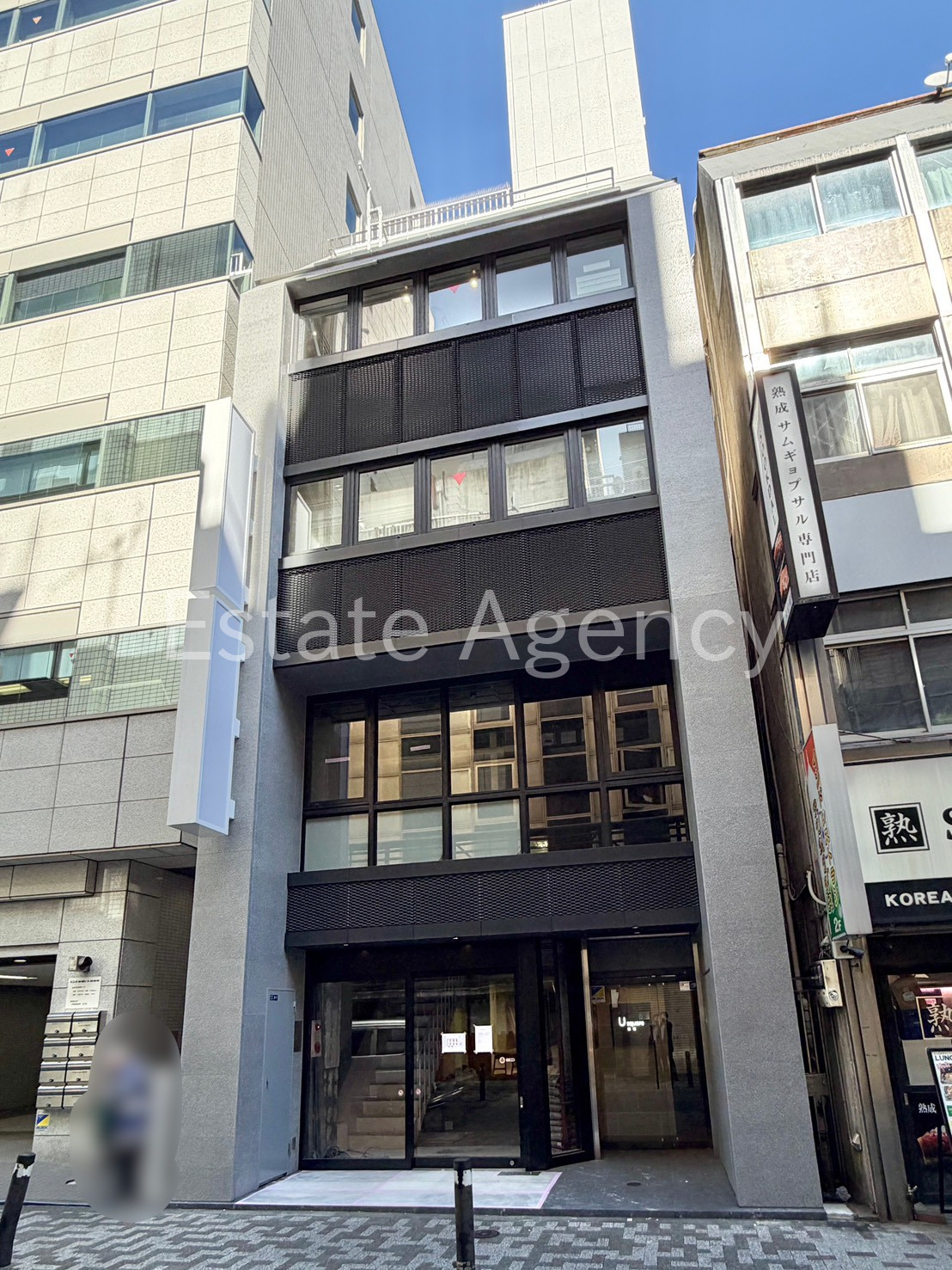 ユースクエア新橋 外観